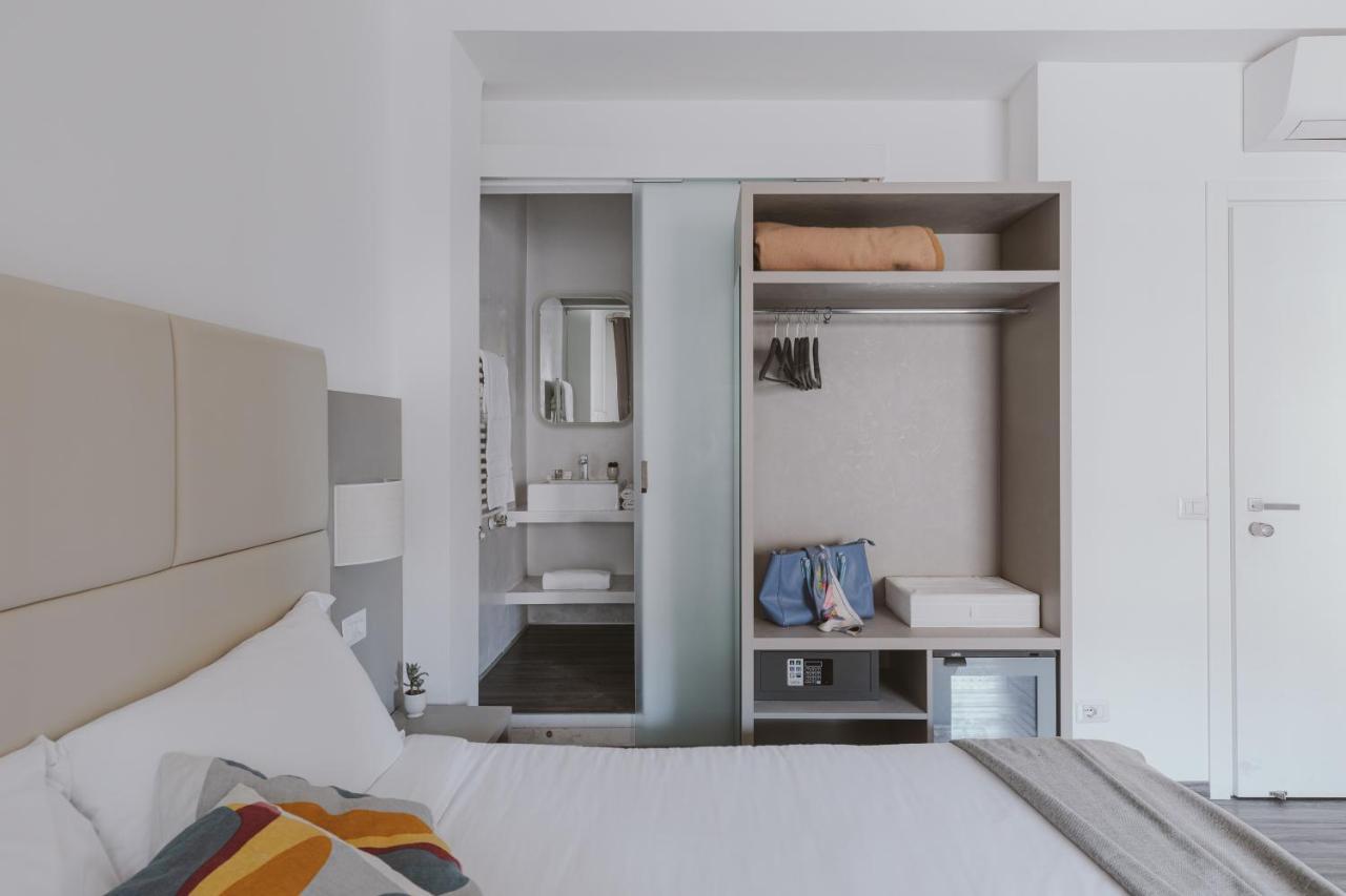 Residenza Il Giglio Hotel โรม ภายนอก รูปภาพ